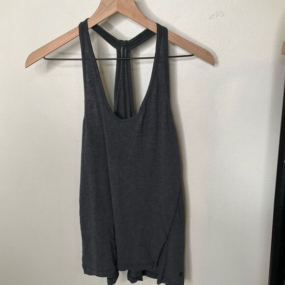 Lululemon T-Back Tank Top - Picture 1 of 3